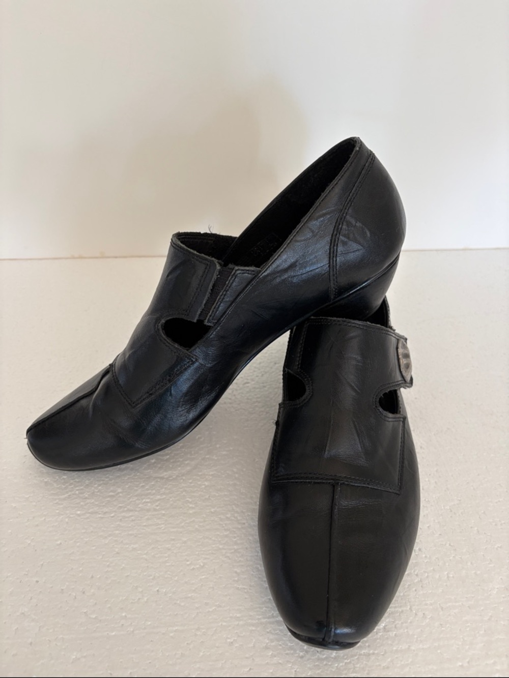 JOSEF SEIBEL TINA SLIP ON COMFORT SHOE SIZE 39 (US 8.5)